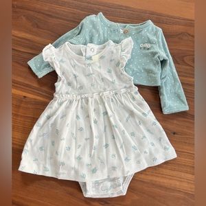 Carter’s baby girl dress and cover